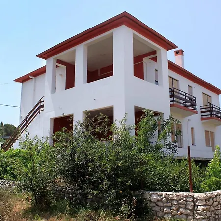Apartment By The Sea - 830 Ugljan