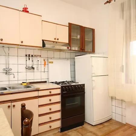 By The Sea - 830 Apartman *