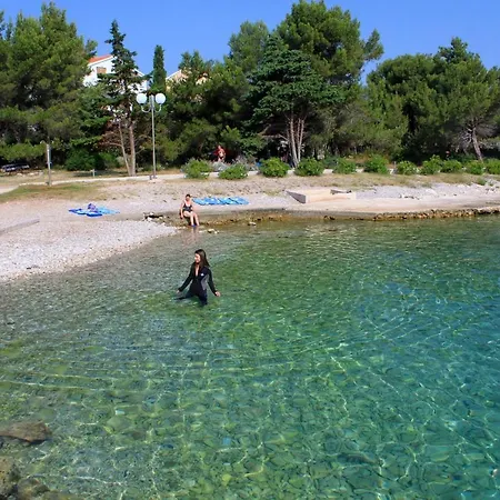 Apartamento By The Sea - 830 Ugljan