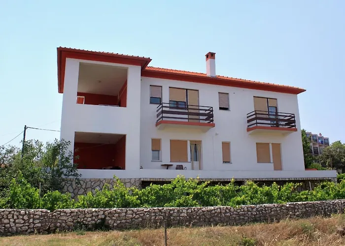 Lägenhet By The Sea - 830 *